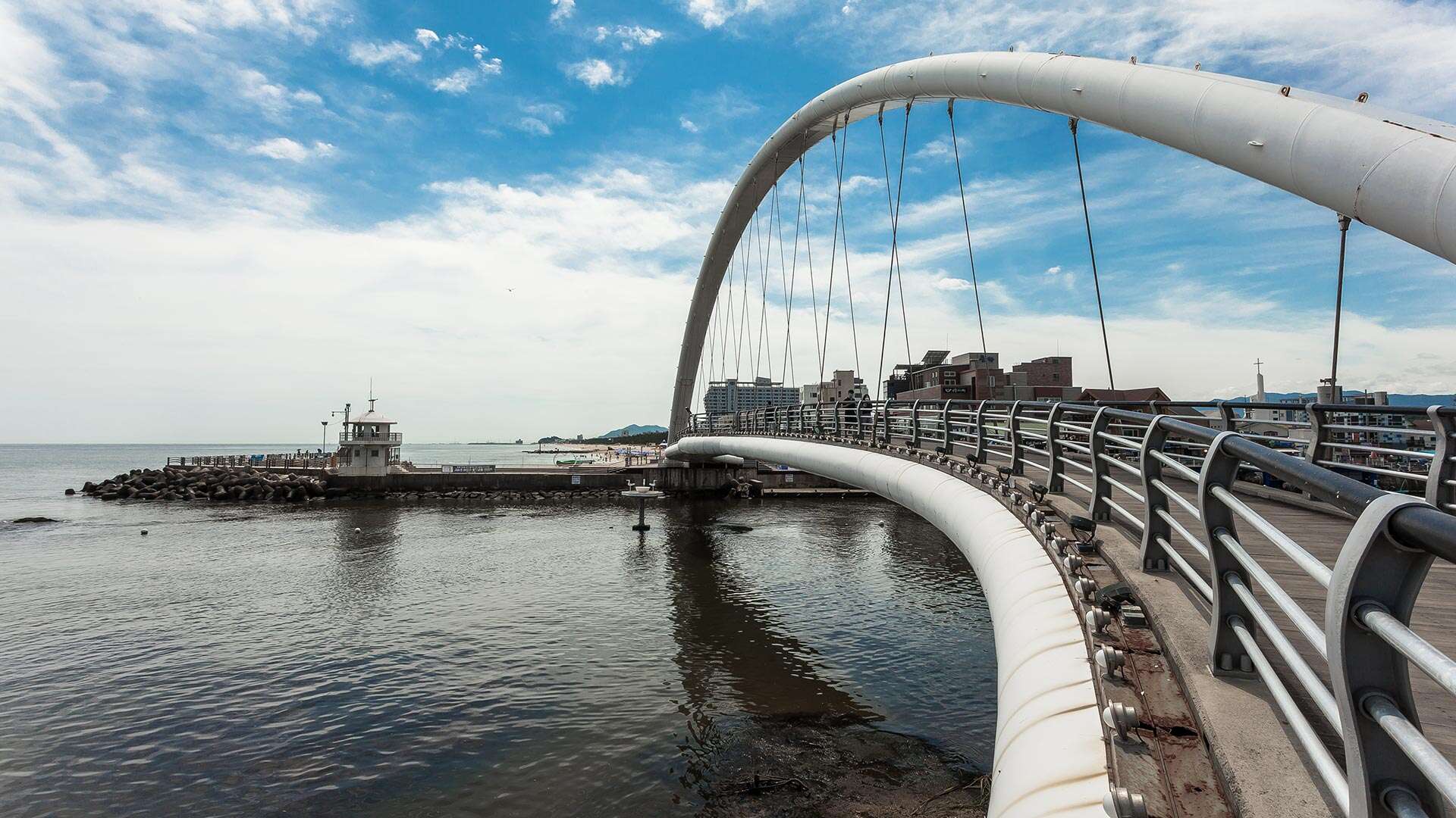Gangmun Sotdae Bridge