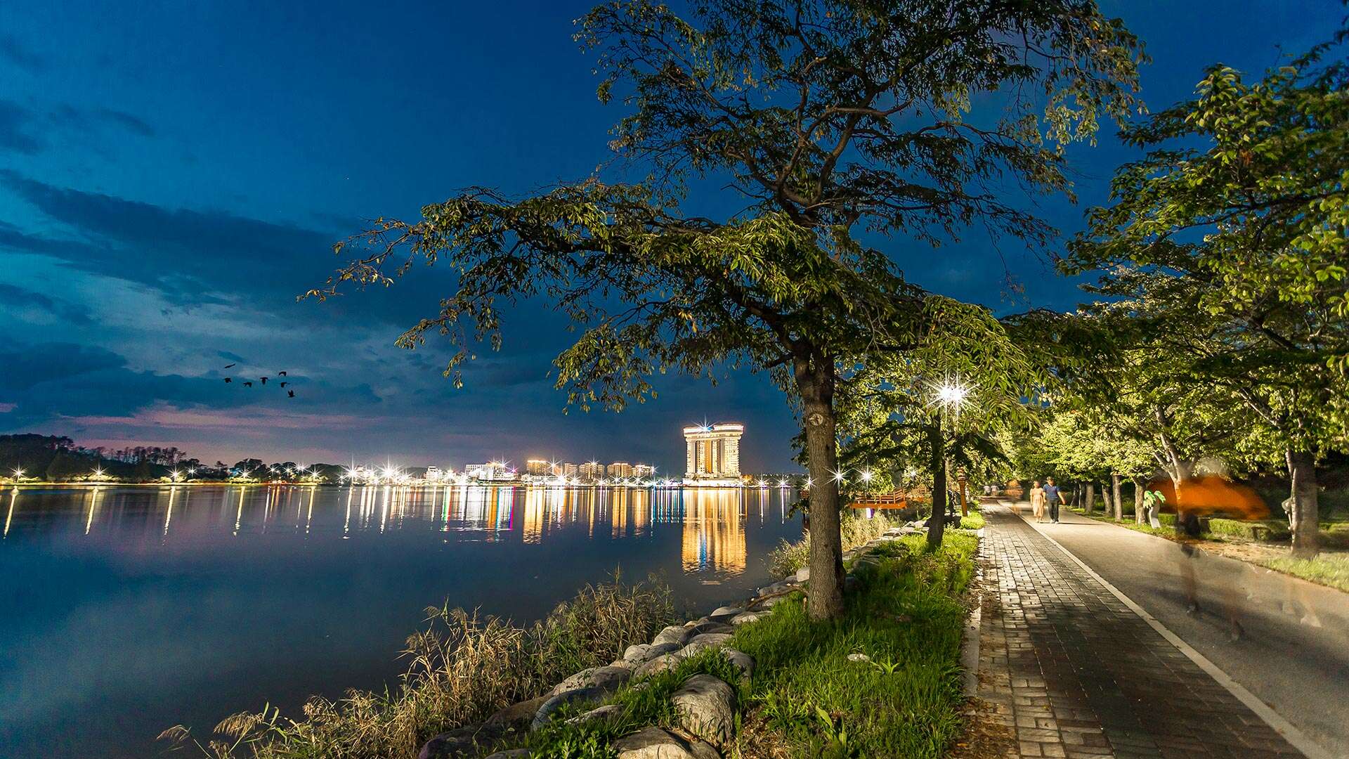 Gyeongpo Lake