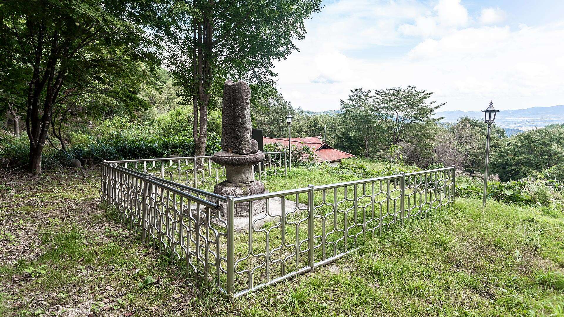 普光里石造如來坐像 (Bogwang-ri Seated Stone Buddha)