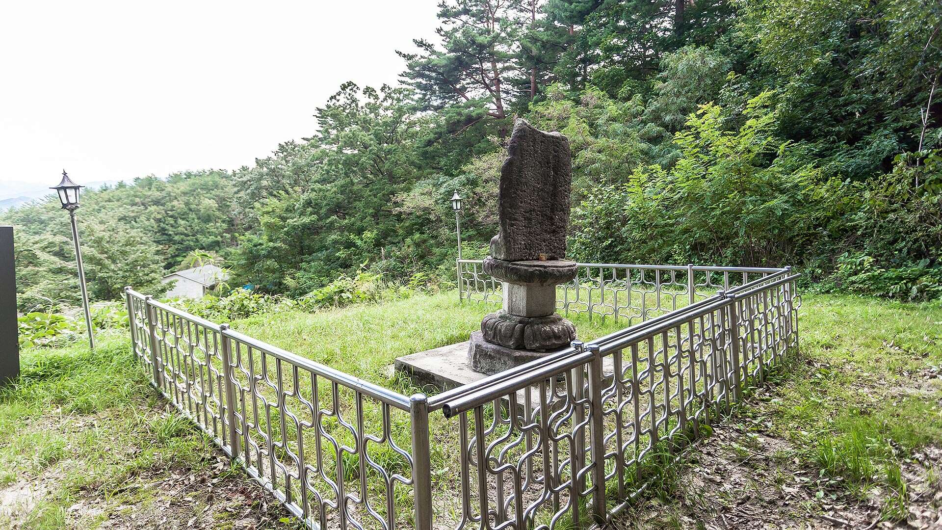 普光里石造如來坐像 (Bogwang-ri Seated Stone Buddha)