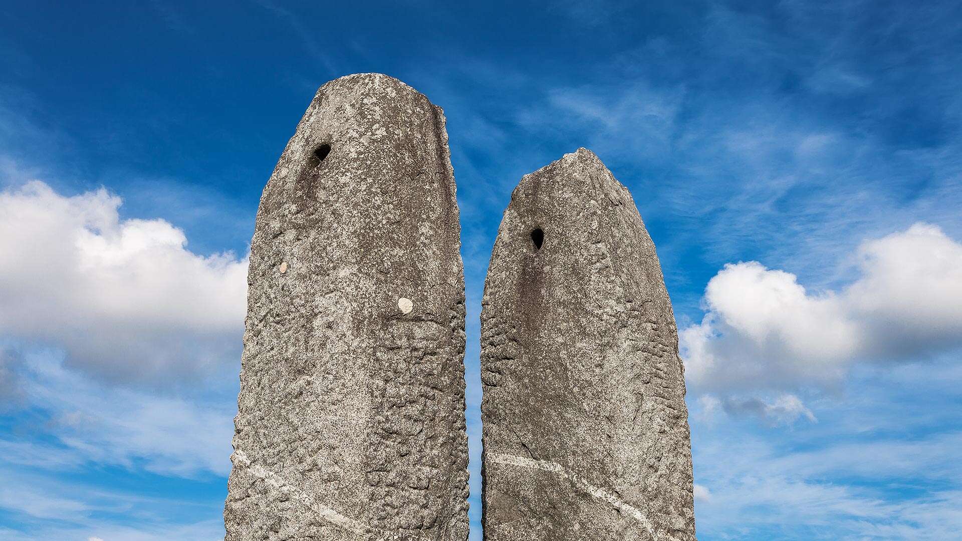 堀山寺址幢竿支柱 (Gulsansa Temple Site Flagpole Supports)
