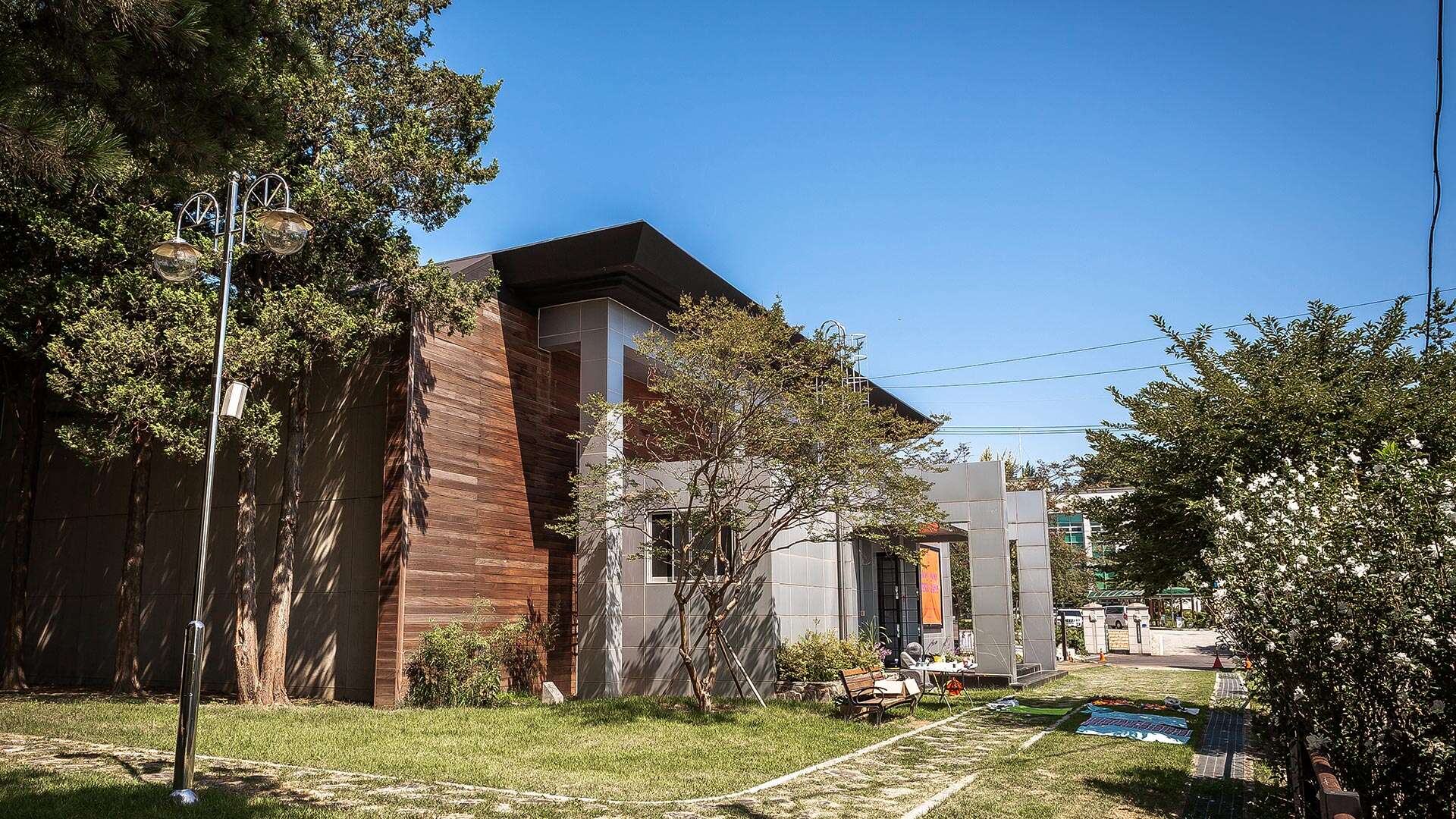 江陵市立美術館