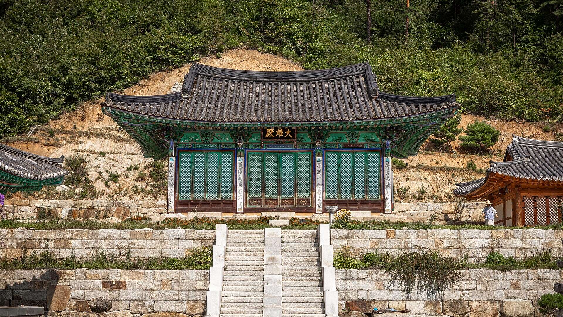 龍淵寺