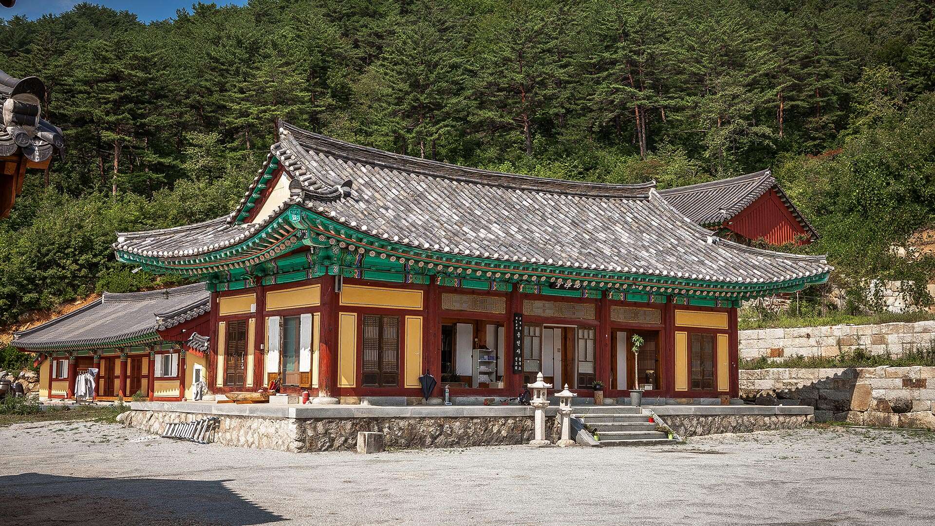 龍淵寺