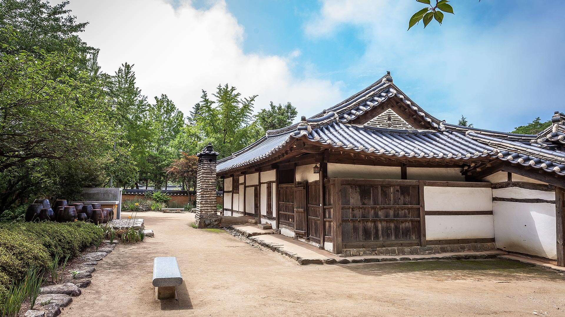 許筠・許蘭雪軒記念公園