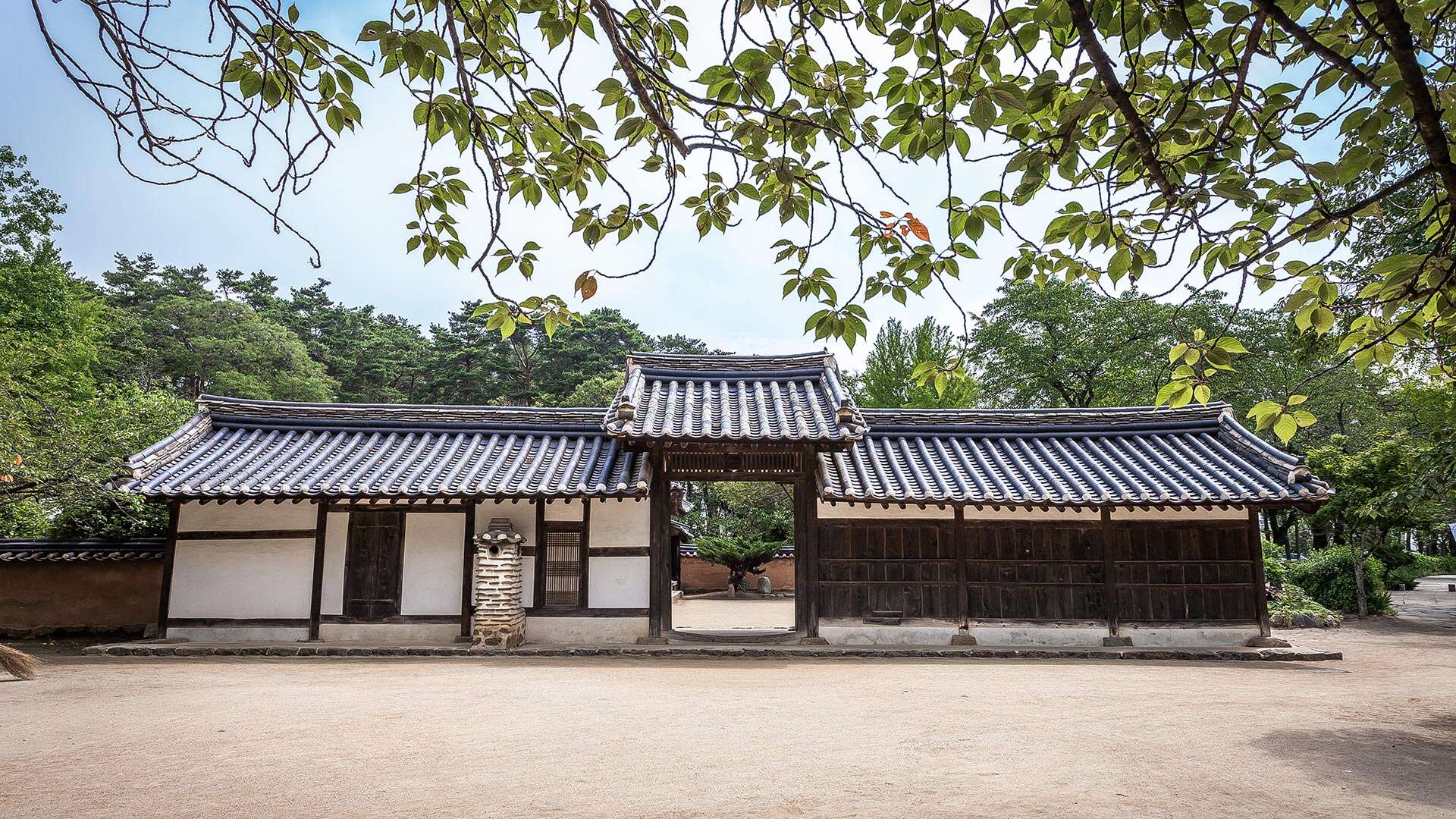 許筠・許蘭雪軒記念公園