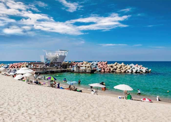 Sageunjin Beach