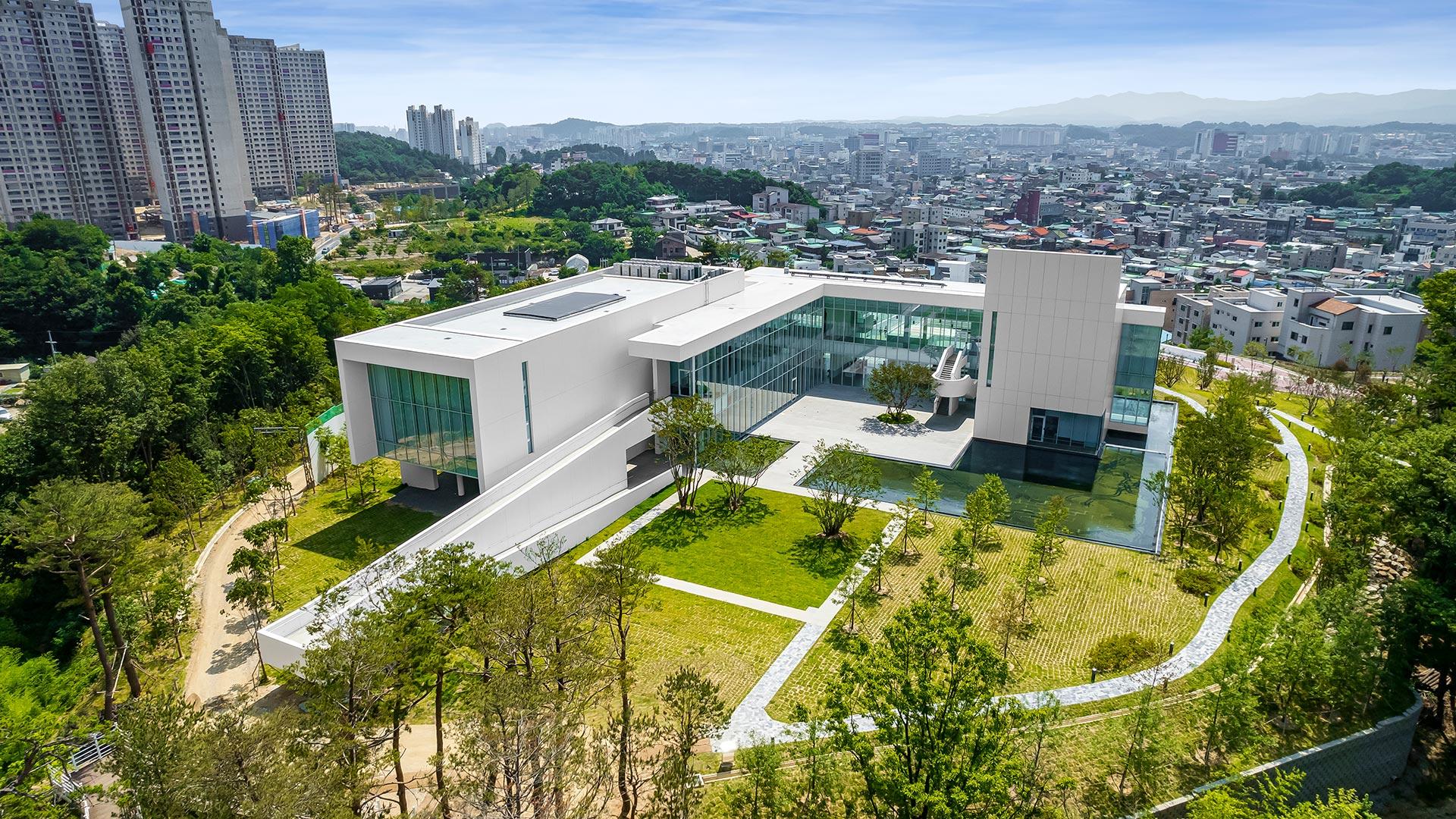 상공에서 보이는 솔올미술관 전경 01